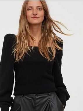 H&M Black Square Neck Puff-Sleeve Sweater